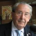 Leo Brueren  ( Kapelaan )
