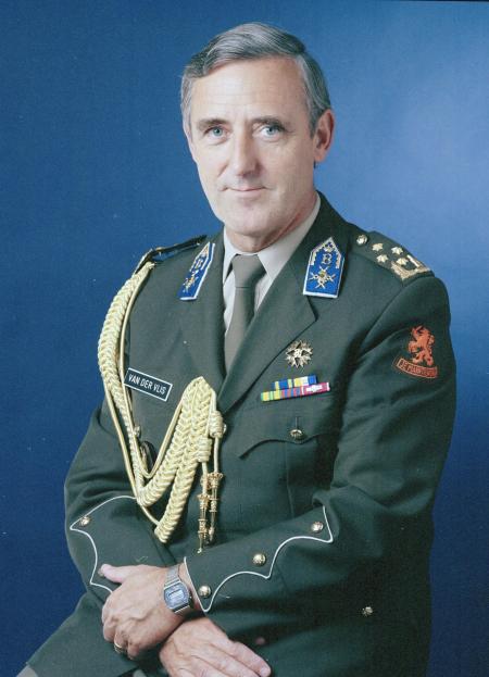 Generaal b.d. A.K. van der Vlis