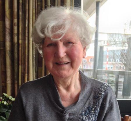 Cornelia (Corrie) van den Bergh - van Gent