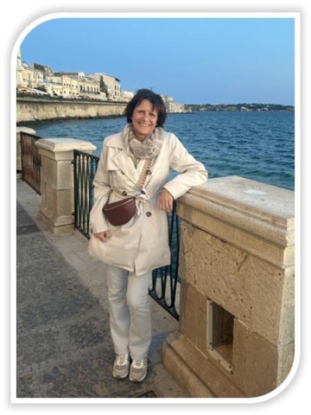 Margo Mennens - Adriaens